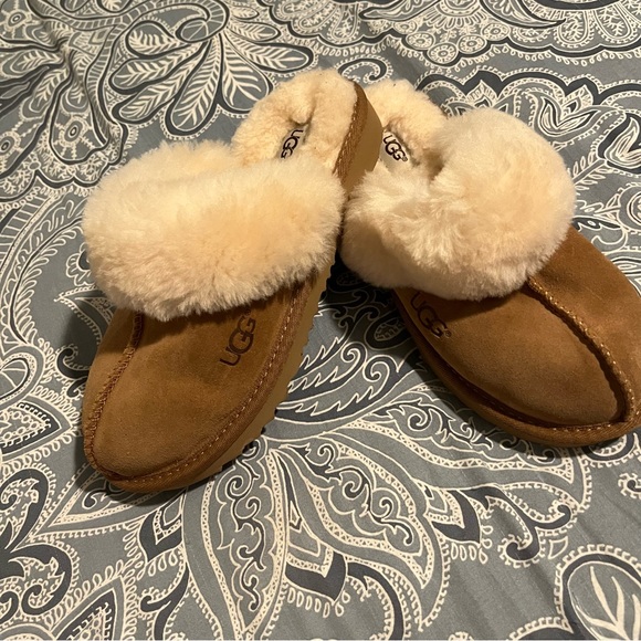 UGG Shoes Ugg Slippers Size 2 Poshmark